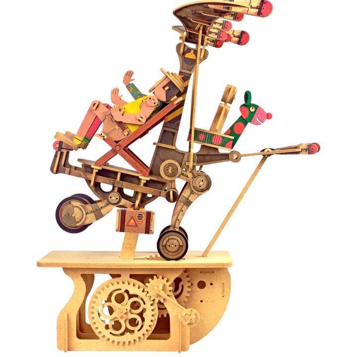 Automate en bois Famille volante en kit 43 cm