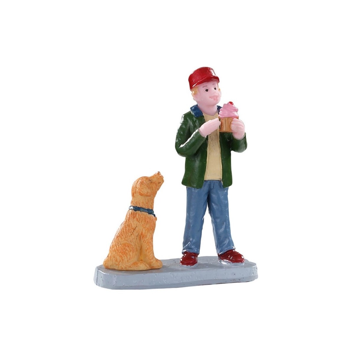 Enfant mangeant une glace avec son chien Lemax