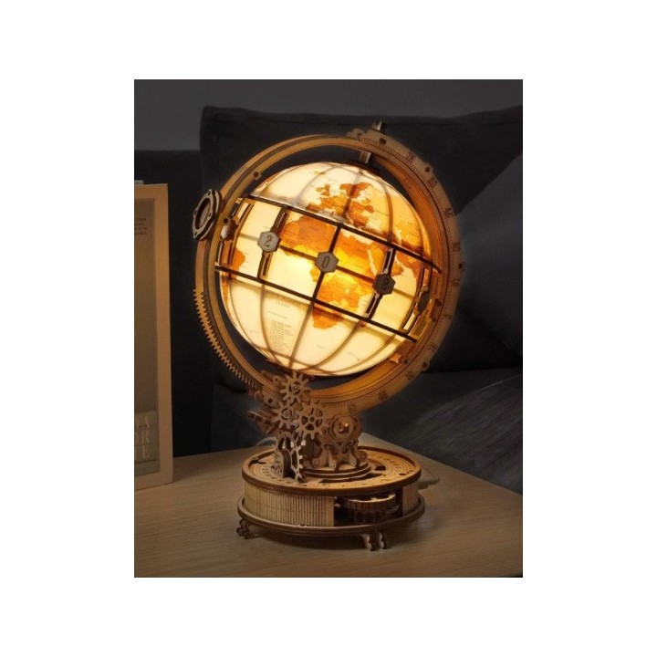 Maquette en bois globe terrestre lumineux