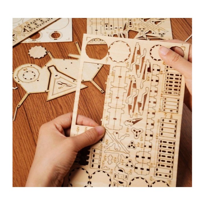 Maquette en bois Batterie