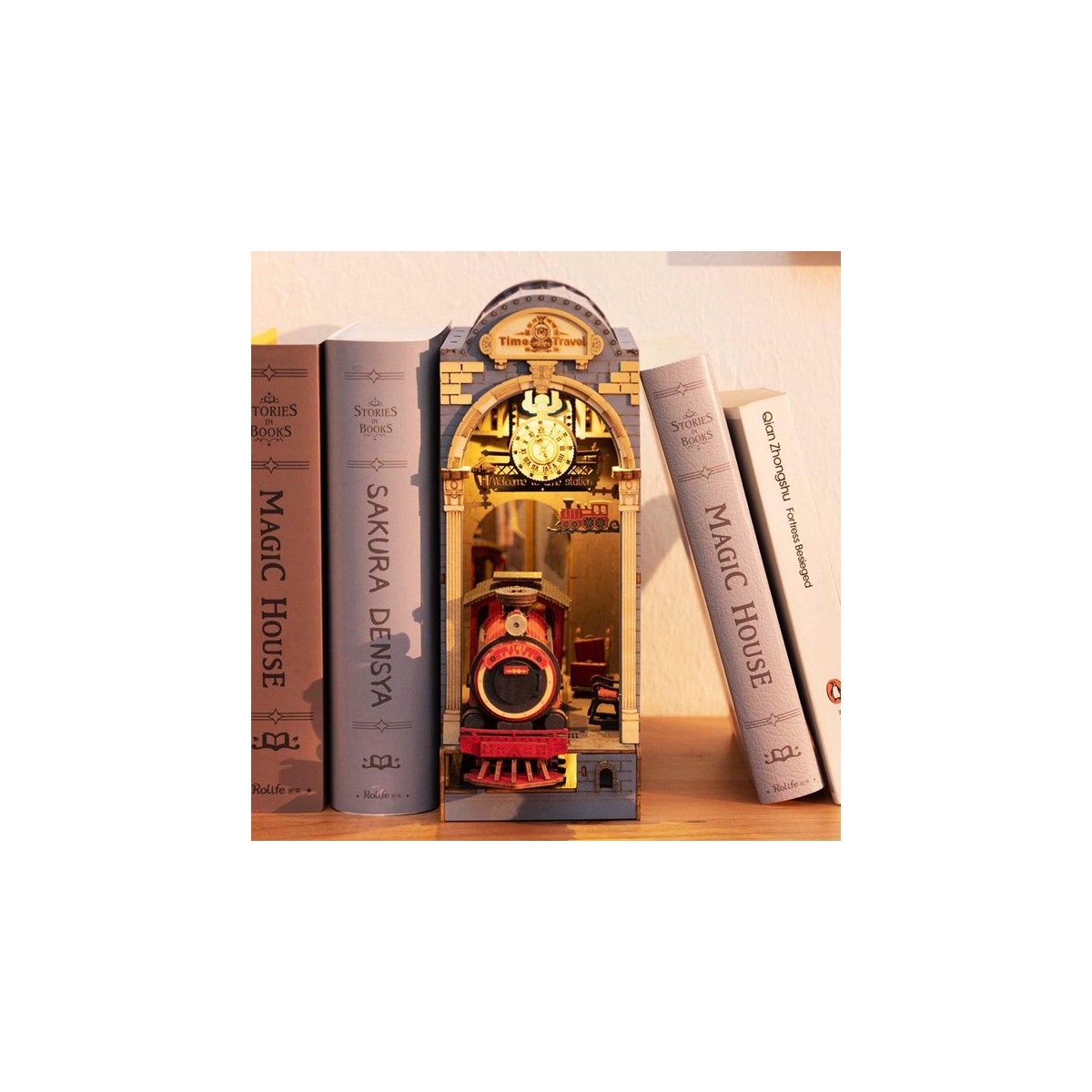 Maquette en bois lumineuse Serre-livres Train