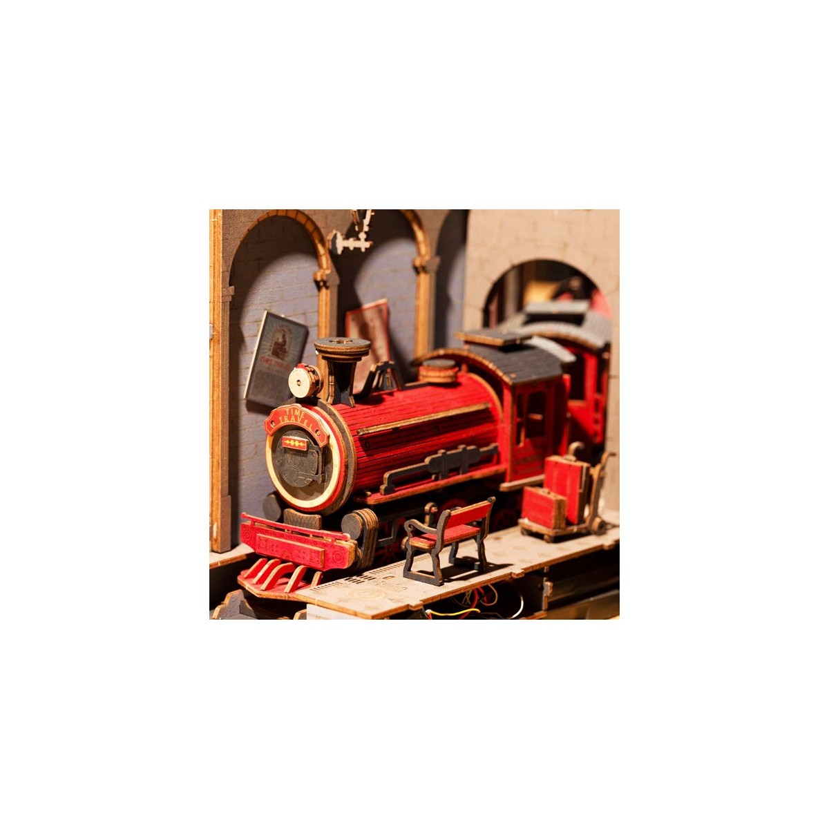 Maquette en bois lumineuse Serre-livres Train