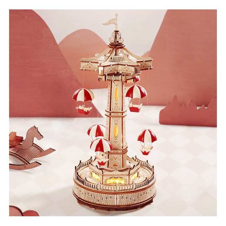 Maquette en bois animée lumineuse musicale Manège parachutes