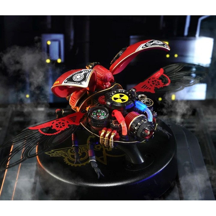 Maquette animée lumineuse Scarabée volant