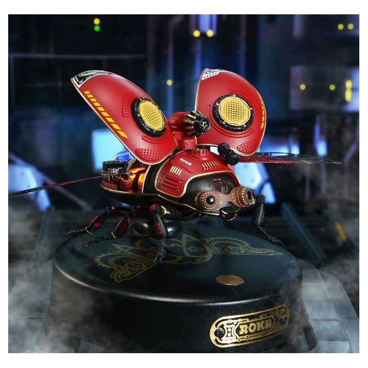 Maquette animée lumineuse Scarabée volant