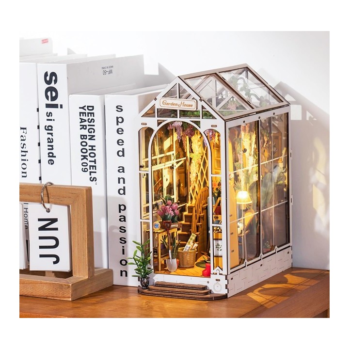 Maquette en bois lumineuse Serre-livres Véranda