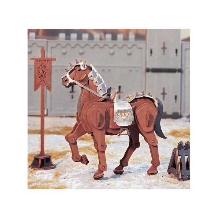 Maquette en bois colorée cheval de combat