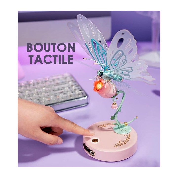 Maquette animée lumineuse Papillon volant