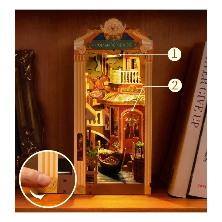 Maquette en bois lumineuse Serre-livres Venise