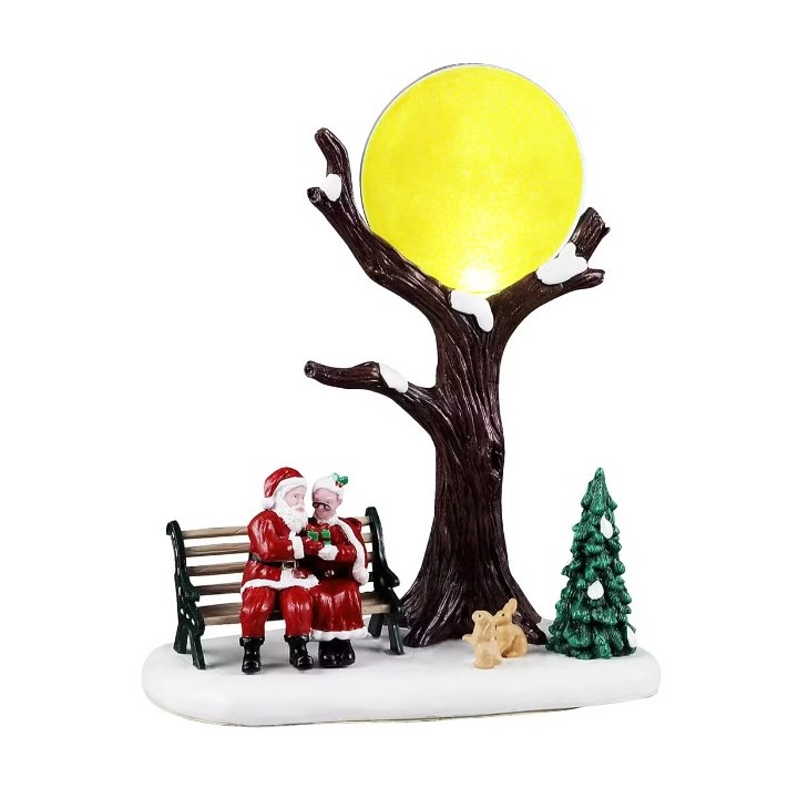 Père et mère Noël sous la lune lumineuse LEMAX