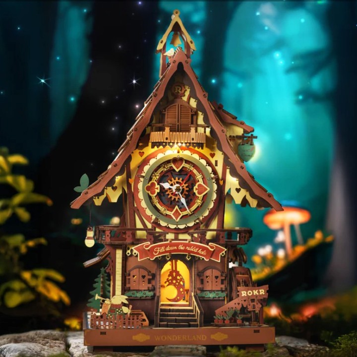 Maquette en bois Horloge à coucou animée lumineuse sonore