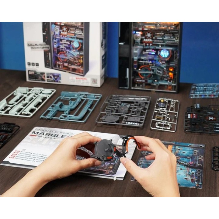 Maquette Circuit de billes futuriste motorisée 187 cm