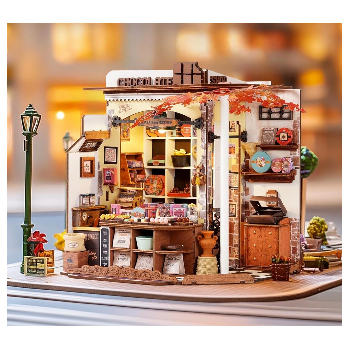 Maquette en bois lumineuse Chocolaterie