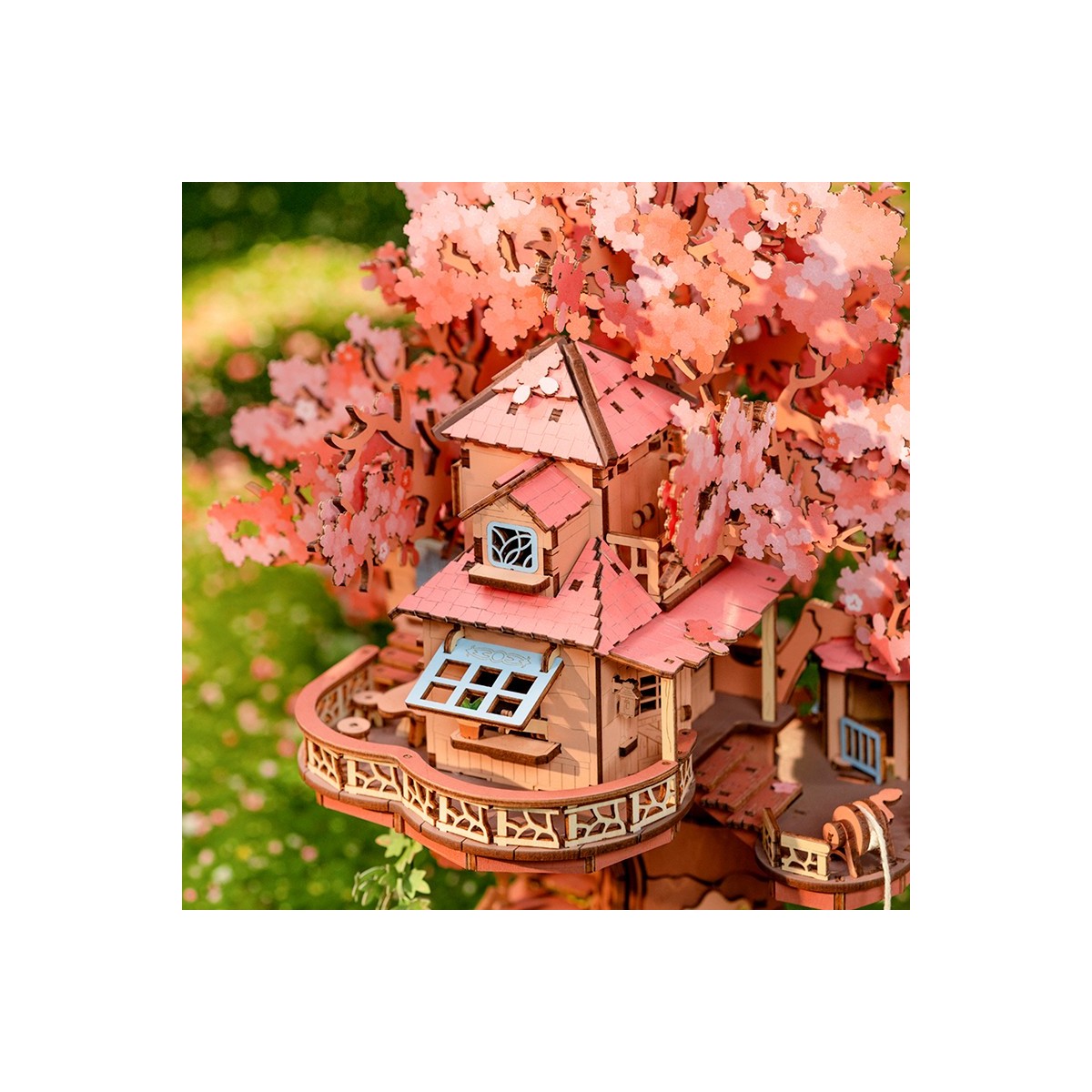 Maquette en bois Maison dans les arbres