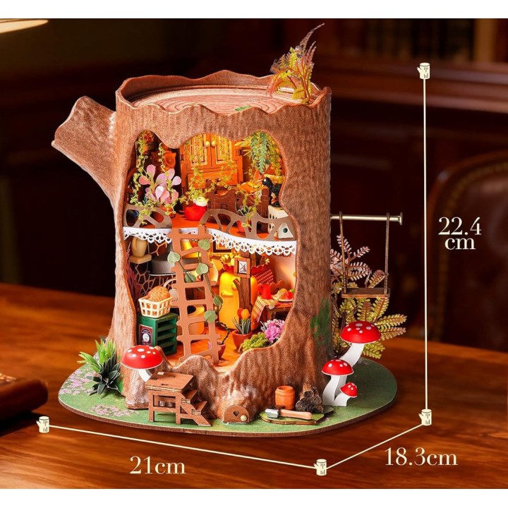 Maquette en bois lumineuse Maison dans un arbre
